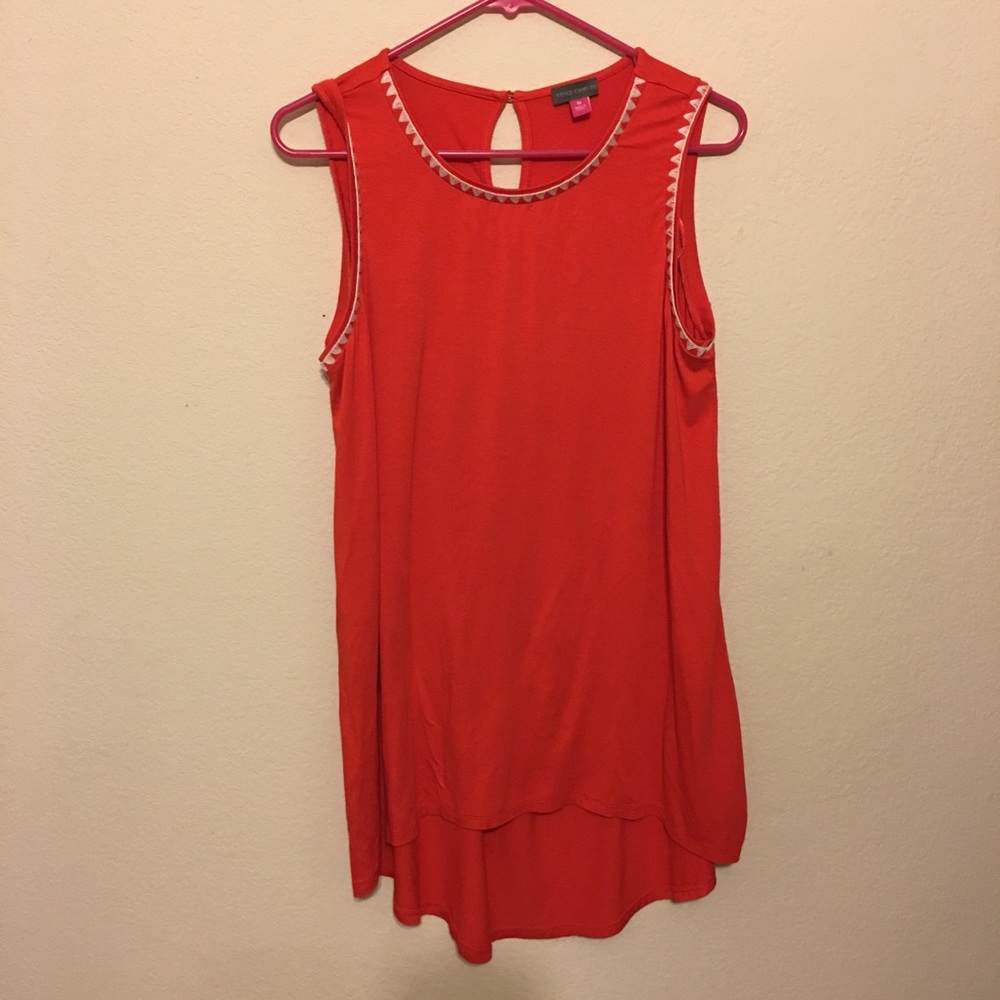 Vince Camuto sleeveless top size M.